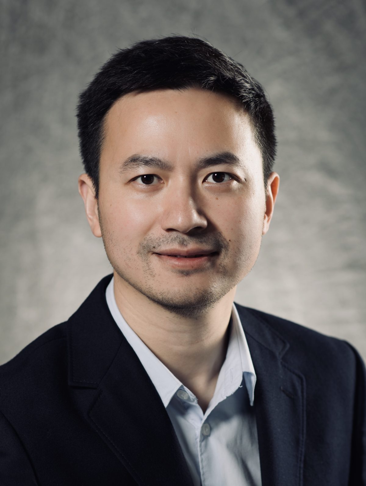 Songbin Gong